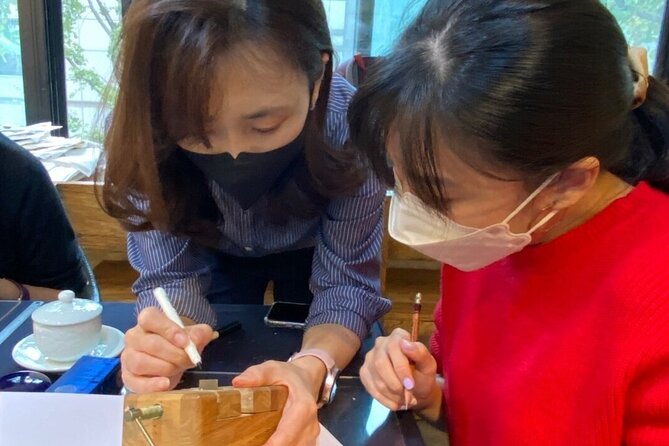 Carve Your Personal Korean Stone Seal with Jeongju in Insadong - Carving your seal: the slow, satisfying part