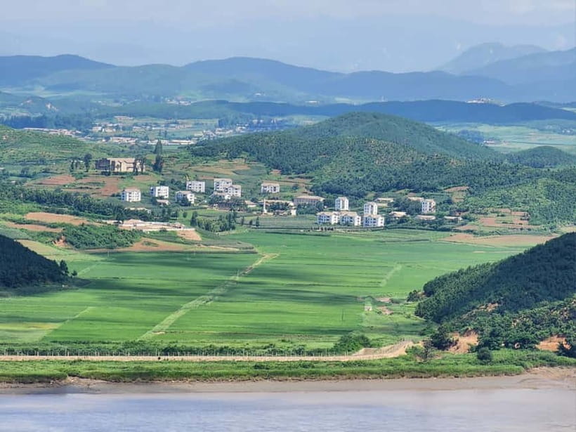 Closest Observatory to DMZ: North Korea View(Starbucks Tour) - Photo rules, comfort, and who should consider alternatives