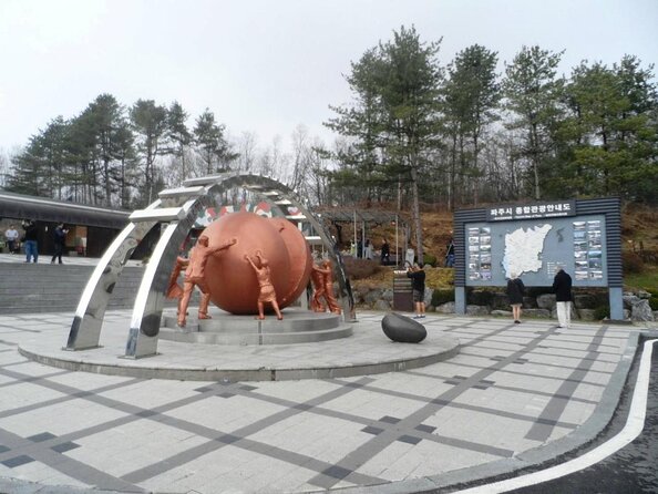 DMZ Tour from Seoul – Optional Suspension Bridge Experience - Why the DMZ tour from Seoul feels different in person