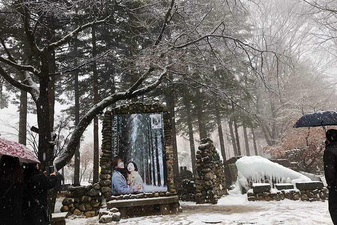 Eobi Ice Valley / Elysian Ski Resort / Nami Island - Eobi Ice Valley: quick ice photos with a backup if winter doesn’t cooperate