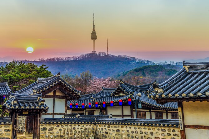 Flexible Private Guided Tour in Seoul (Optional Incheon Layover) - Stop 4: Starfield Library for photos, or a Hanok-style village swap