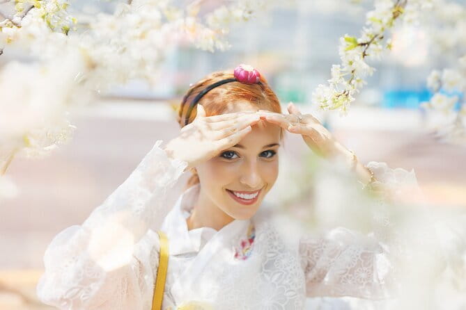 Hanbok Photoshoot and History Tour at Gyeongbokgung Palace - Value check: $60.41 plus optional hanbok rental, with free admission