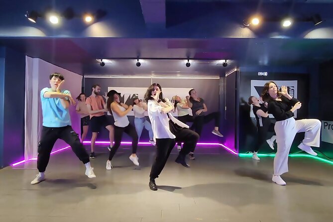 K-pop Dance Class in Seoul (Incl. video shooting & editing) - Practical tips so you look better on camera