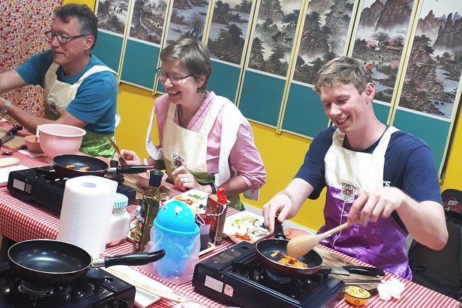 Local Home Korean Cooking Class & Market Adventure in Seoul - What you’ll cook: four Korean dishes, including bibimbap and dakgalbi