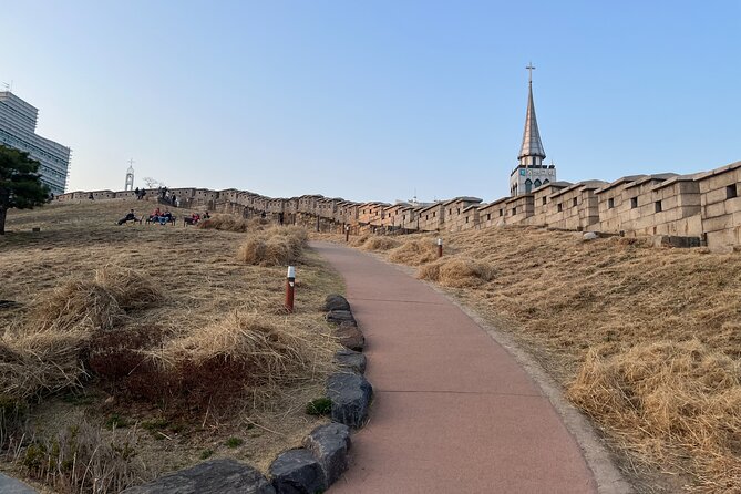 Morning Bike Tour along the Han River with a Local - Optional Han River Picnic: Turn the Best Part of the Day Into a Meal
