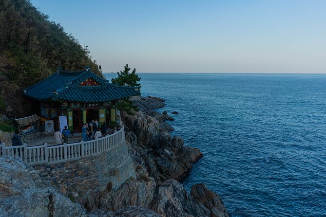 Mount Seorak and Naksansa Temple One Day Tour from Seoul - What the Guides Actually Do (and Why It Helps)