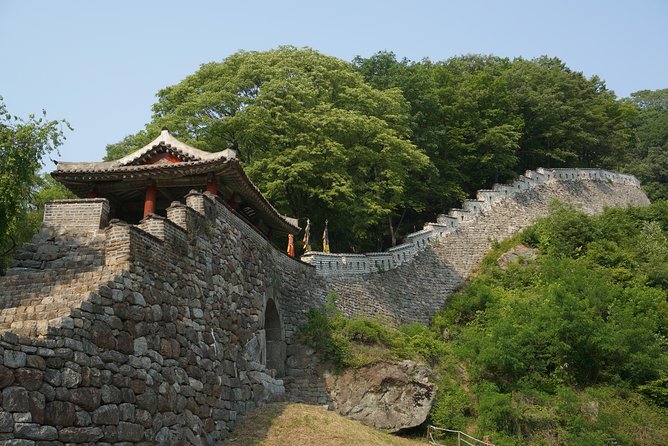 Namhansanseong UNESCO Historical Sites and Korean Folk Village-Private Tour - Namhansanseong Fortress: UNESCO walls with mountain views