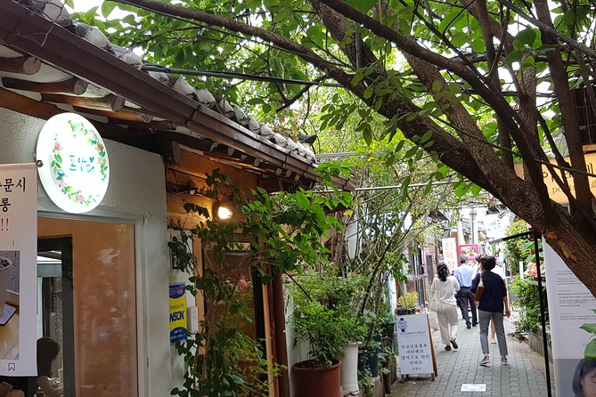 Private Layover Tour from Incheon Airport to Seoul - Namdaemun Market: affordable shopping, but plan for limited time