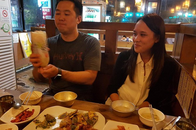 Seoul: Anthony Bourdain-Inspired BBQ and Pub Experience - The alcohol lesson that actually helps you order and pace