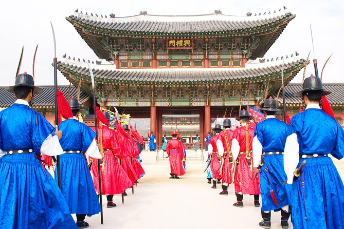 Seoul City Private Full-Day Tour Including Lunch - Getting started: 9:30 am pickup and a calm, private pace