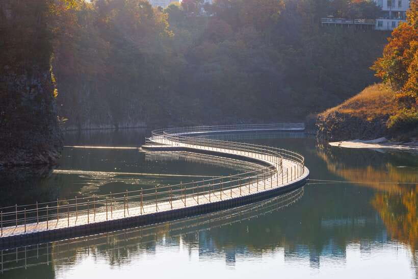 Seoul: DMZ 2nd Tunnel and Suspension Bridge Tour - The former headquarters stop and the drama-famous Sky Bridge