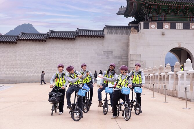 Seoul E-bike Tour - E-bike Seoul in 3 hours: fast, fun, and actually manageable