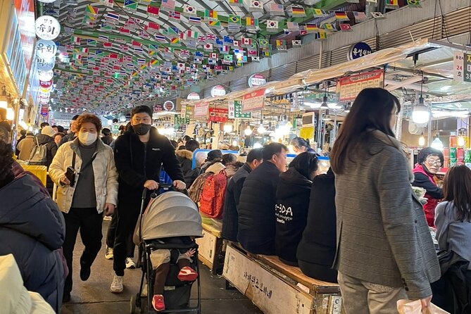 Seoul Fun Food Tour: 12 different food tastings - Jongno 24 Hours Ramen: build your own bowl at a 24/7 spot