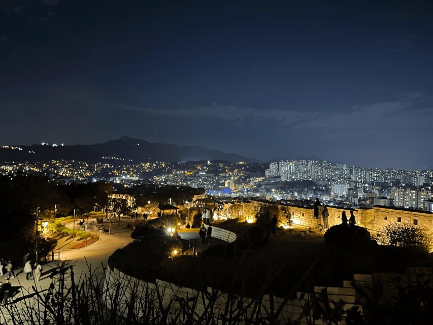 Seoul: Guided City Wall Sunset Hike with Korean Dinner - Where you start: Dongdaemun meeting point near JW Marriott