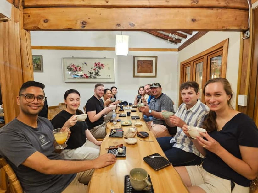 Seoul: Guided Food & Market Tour with 8+ Tastings - Why This Seoul Center Tour Hits the Sweet Spot
