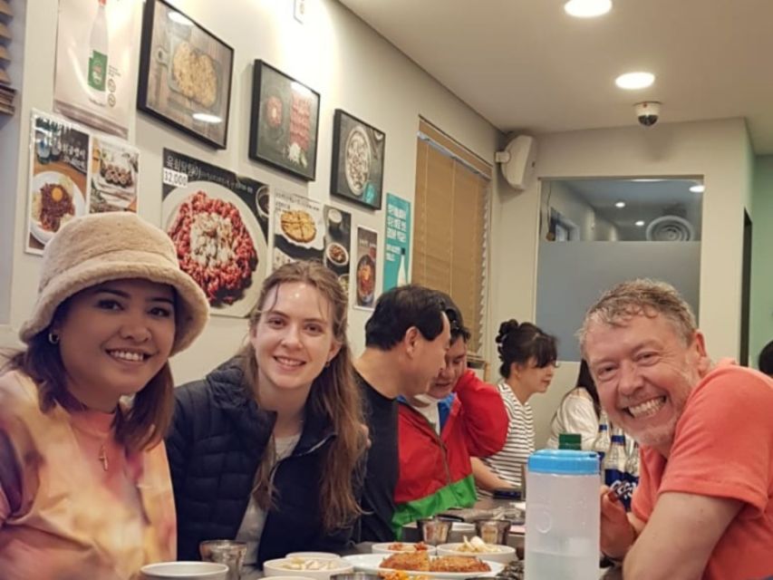 Seoul: Gwangjang Market Netflix Food Tour - Gwangjang Market: the street-food finale you’ll plan around
