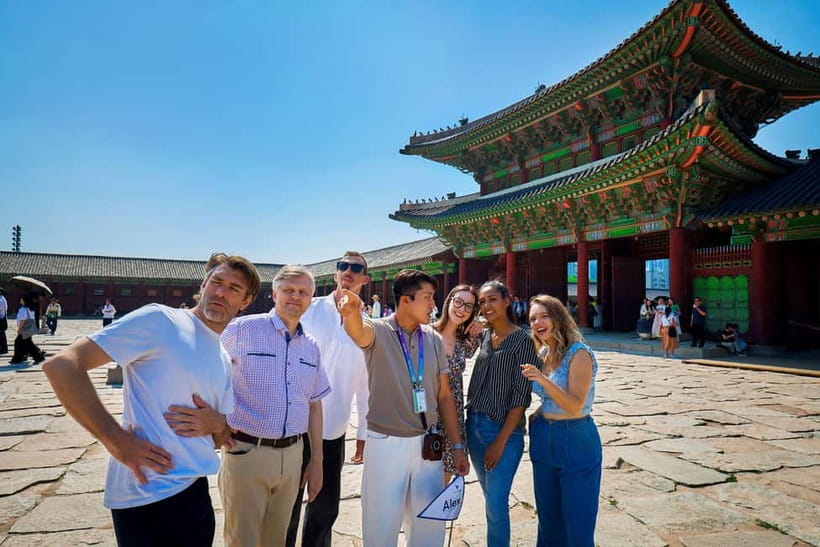 Seoul: Gyeongbok Palace, N Tower, & Local Market City Tour - The Changing of the Guard at Gyeongbok Palace