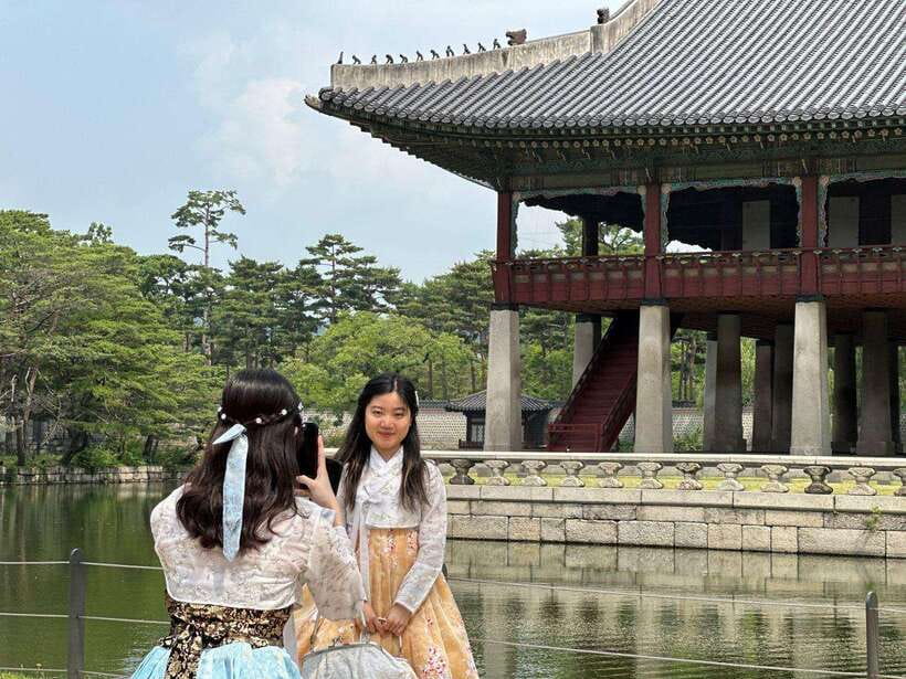 Seoul: Gyeongbok Palace, N Tower, & Local Market City Tour - Gwangjang Market and Namdaemun: two flavors of market Seoul