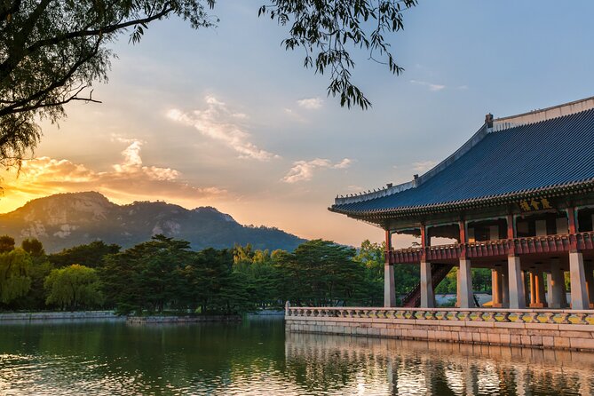 Seoul: Gyeongbokgung Palace Half Day Tour - Timing, Guard Changes, and Photo Stops Without Feeling Rushed