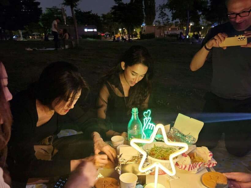 Seoul: Han River Night Picnic & Games with Cruise - Food and Drink Expectations: What’s Included vs What’s Realistic