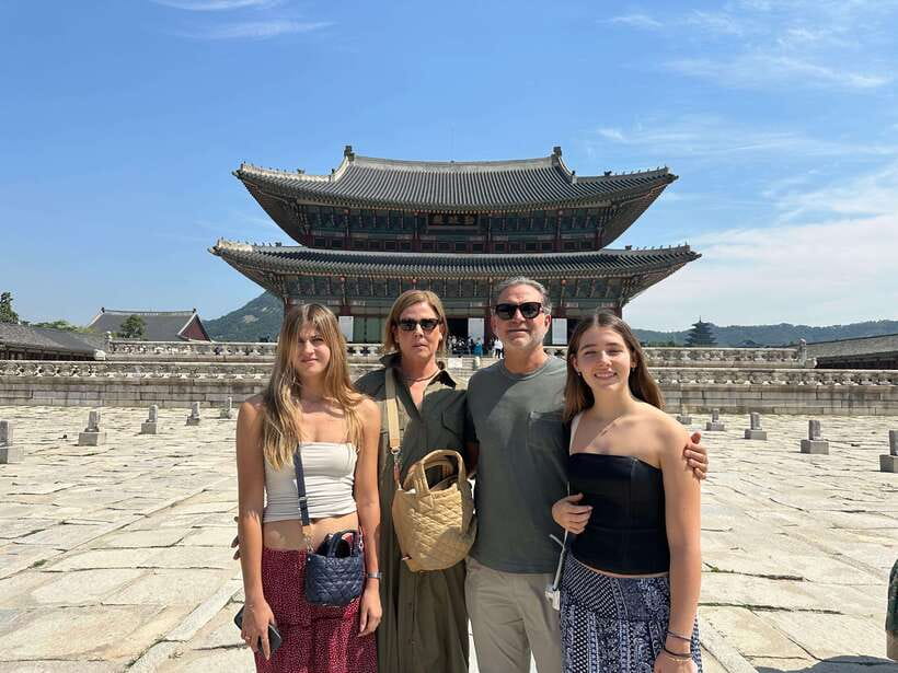Seoul Highlights: Gyeongbok Palace, Insadong & N Seoul Tower - A tight route through Seoul’s icons, without a full-day headache