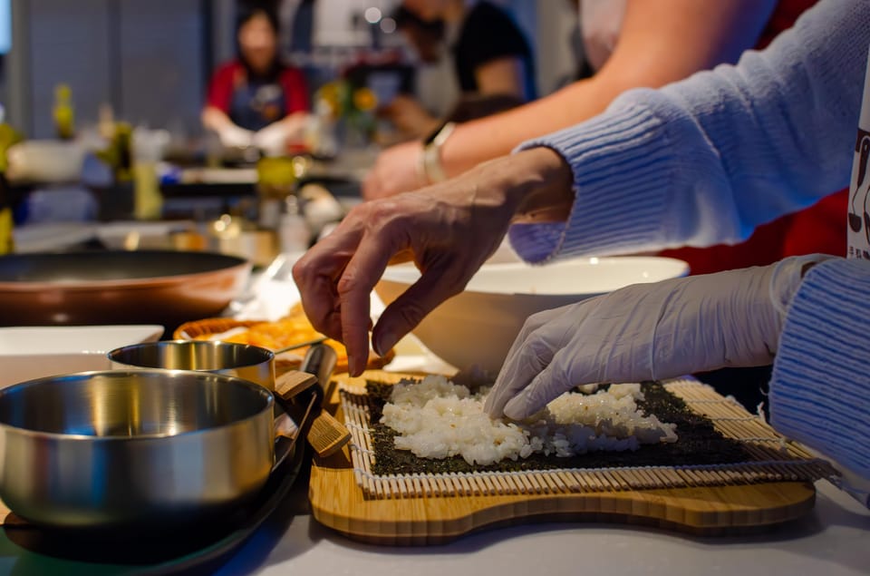 Seoul: Korean Cooking at Seoul Cooking Club! - Main Courses You Collaborate On: Japchae, Bulgogi, and Bibimbap