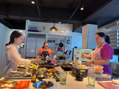 Seoul: Korean Cooking at Seoul Cooking Club! - Starters: Making Korean Jeon (Small Pancakes) Like a Local