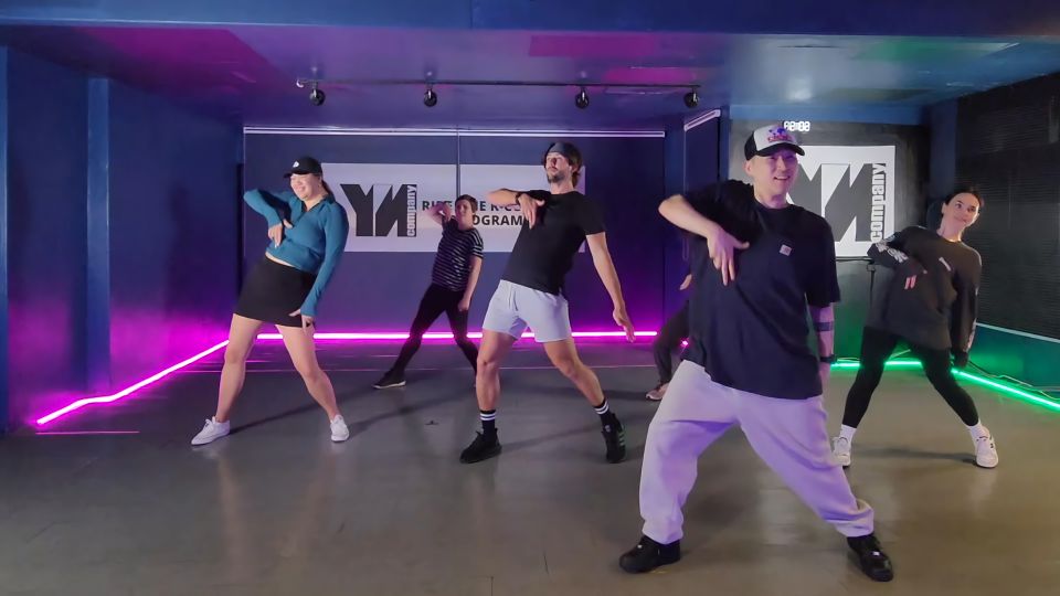 Seoul: Kpop Dance Class Including Video Shooting & Editing - Coaching Style: Step-by-Step Without Making You Feel Lost