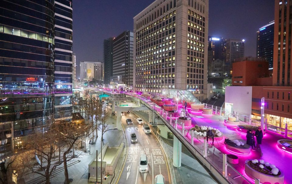 Seoul: Moonlight Rainbow Fountain Show Night Tour - Banpo Bridge Moonlight Rainbow Fountain: the big payoff, with real timing rules