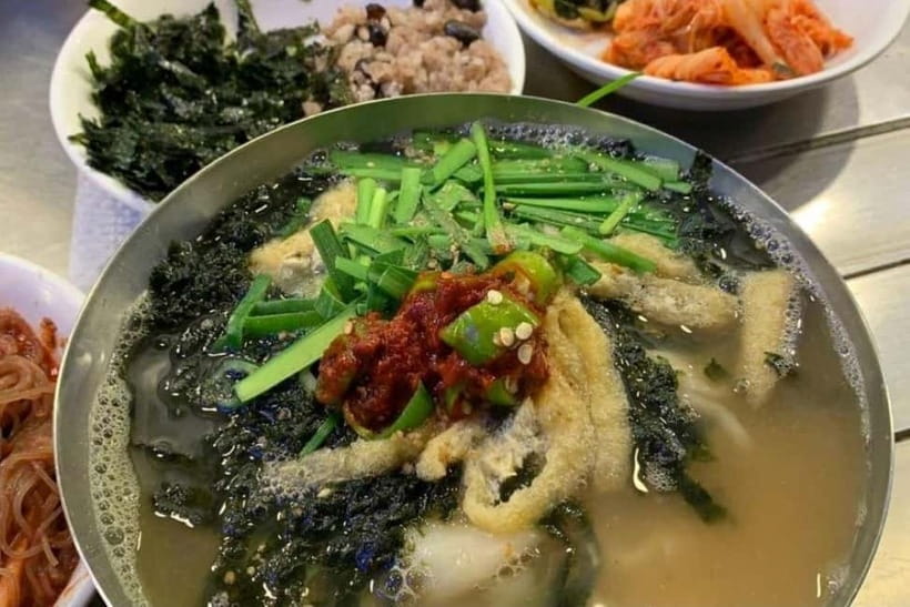 Seoul: Namdaemun Market Food Tour - Traditional Crafts Viewing: Why It’s Not Just a Detour