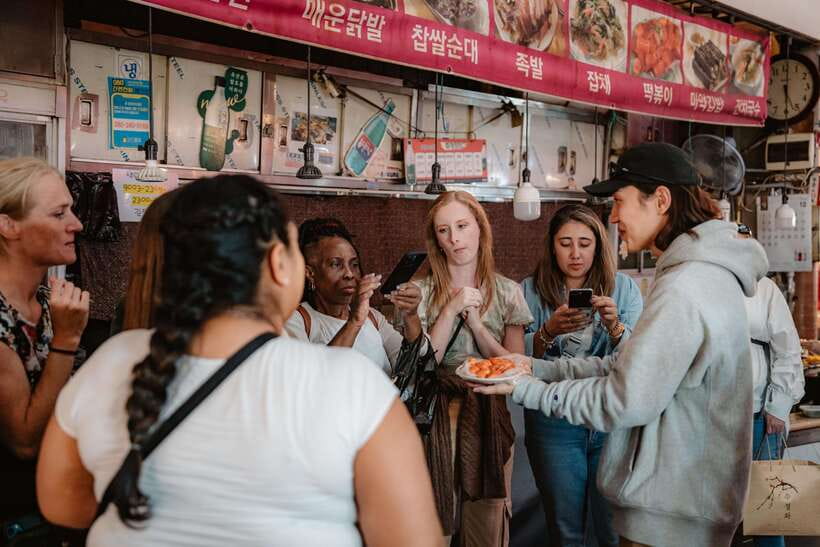 Seoul: Night Market Food Tour with Local Guide - Key things to know before you meet at Jongno 5-ga