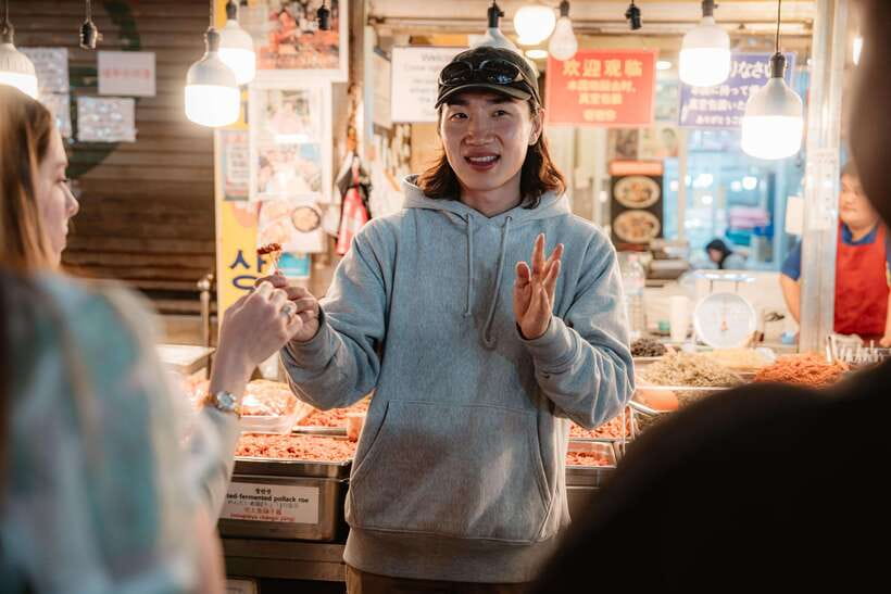 Seoul: Night Market Food Tour with Local Guide - Gwangjang Market with a local guide: how you eat smarter