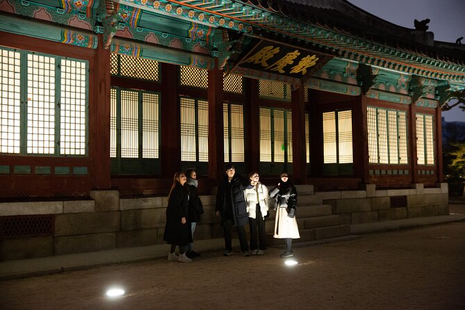 Seoul Night Palace & Market Food Tour with Vehicle - How the 4-Hour Plan Works (and Why the Vehicle Helps)