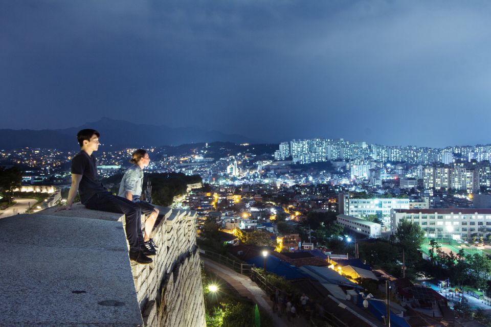 Seoul: Nighttime Hidden Gems Walking Tour - What You’ll Learn About Korean Society in Two Hours
