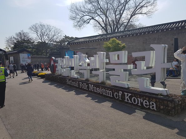 Seoul Palace Morning Tour - The Included Ginseng Center: Helpful Stop or Time Sink?