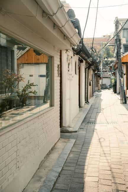 Seoul: Perfume-Making Workshop in a Hanok - The 90-minute flow: from preferences to a finished bottle