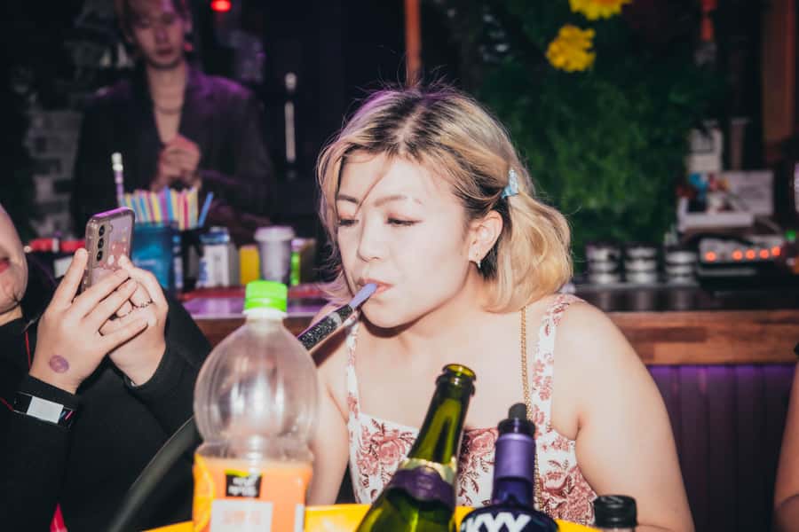Seoul: Premium Pub Crawl with Open Bottles - Priority entry in Seoul: the real reason this tour works