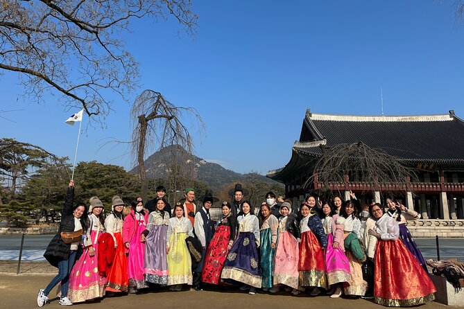 Seoul Private 4 Hour Tour with A Korean Buddy - Bukchon Hanok Village: Traditional Streets With Explanations That Stick