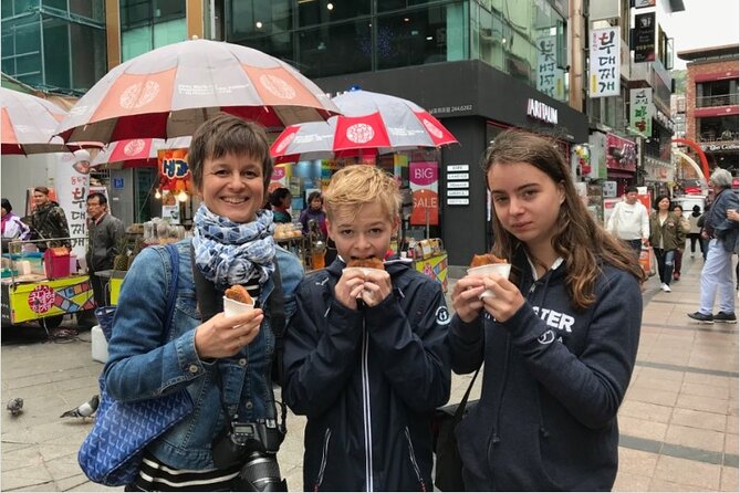 Seoul Private 4 Hour Tour with A Korean Buddy - Dongdaemun, Night Markets, and Viewpoints in Limited Time