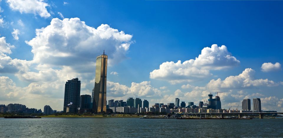 Seoul: Private Walking Tour with a Local - Price and Value for a Personalized Half-Day in Seoul