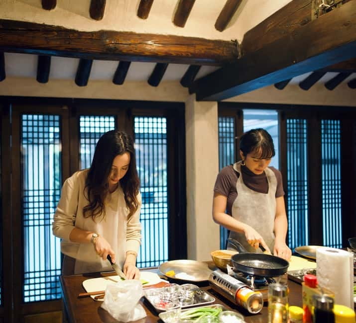 Seoul: Royal Seoul Cooking Class in a 100-Year-Old Hanok - What Chef Park teaches you beyond recipes
