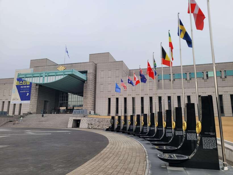 Seoul: War Memorial of Korea Private Guided Museum Tour - Why the War Memorial of Korea matters before the DMZ