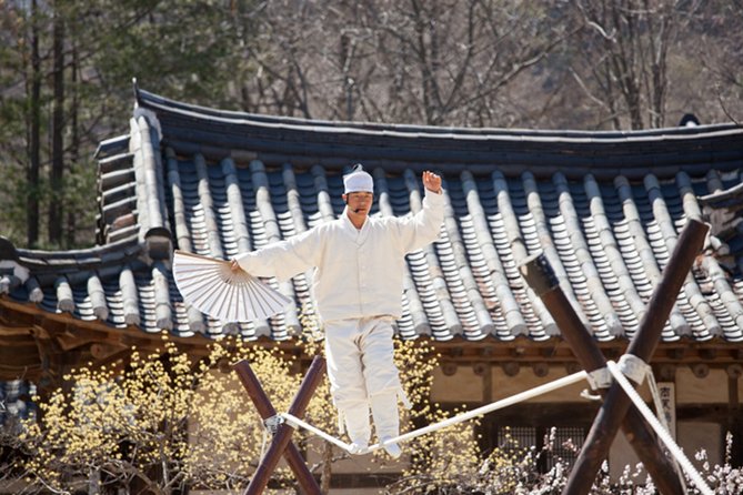 Signature Seoul : Netflix Sites, Street Food & N Seoul Tower - National Folk Museum Inside the Palace Grounds: Everyday Life, Not Just Royals