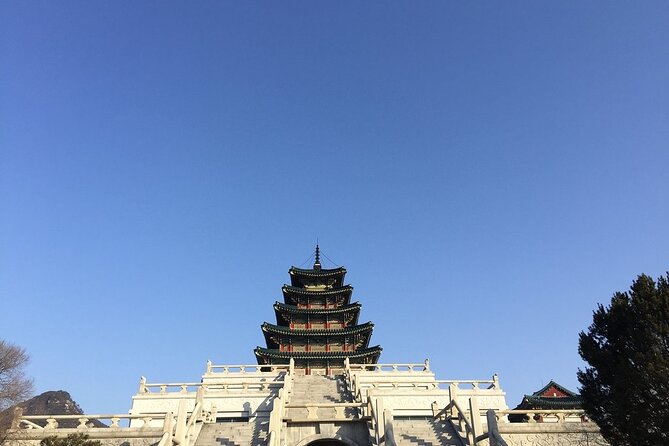 Small-Group Royal Palace and Seoul City Tour (hotel pick-up) - Changdeokgung Palace and the UNESCO payoff