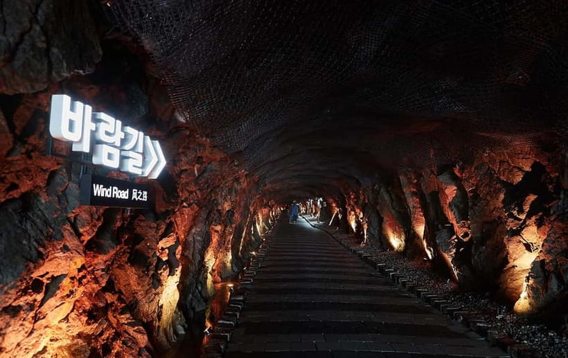 Suwon Hwaseong, Gwangmyeong Cave, & Starfield Library Trip - Walking, Timing, and What to Pack for This Kind of Day