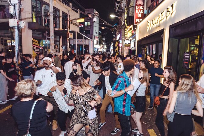 The Seoul Pub Crawl [official] - Group size: fun if you’re social, fine if you’re not