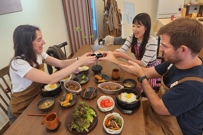 Traditional Korean 6-Dish Cooking Class + Hidden Alley Tour Seoul - Quick highlights (what makes this one worth your time)