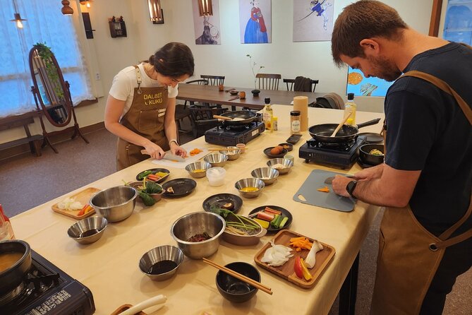 Traditional Korean 6-Dish Cooking Class + Hidden Alley Tour Seoul - Cooking in Jiny’s 2nd-Floor studio: cozy, practical, and hands-on