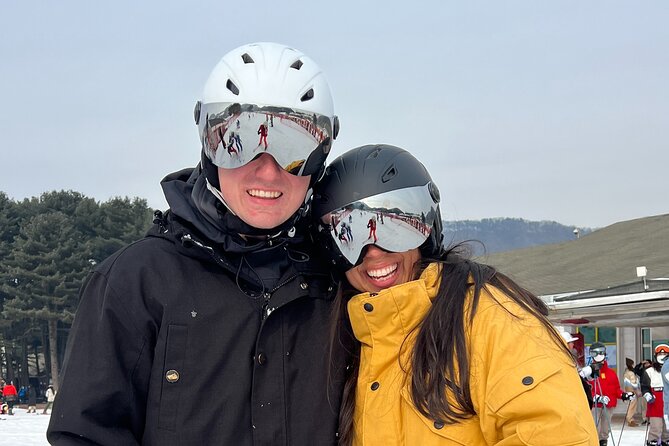 Yongpyong Ski Resort from Seoul with Optional Lesson and Packages - Full Ski Package: 2 hours on skis plus lift access and mountain sights